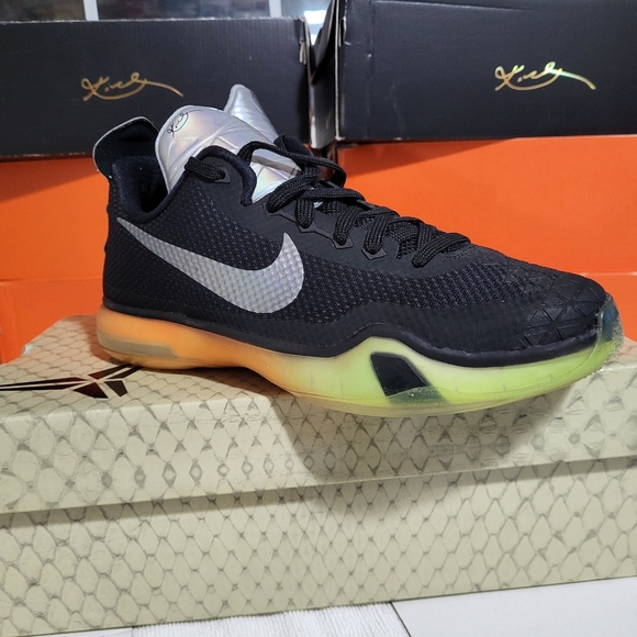 Kobe 10, Nike, All Star, size 6.5y, used, no box, excellent condition - Picture 4 of 9